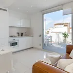 アパート Penthouse